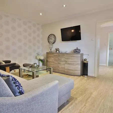 Kiek Rin Bi Kati - 1 Apartment *